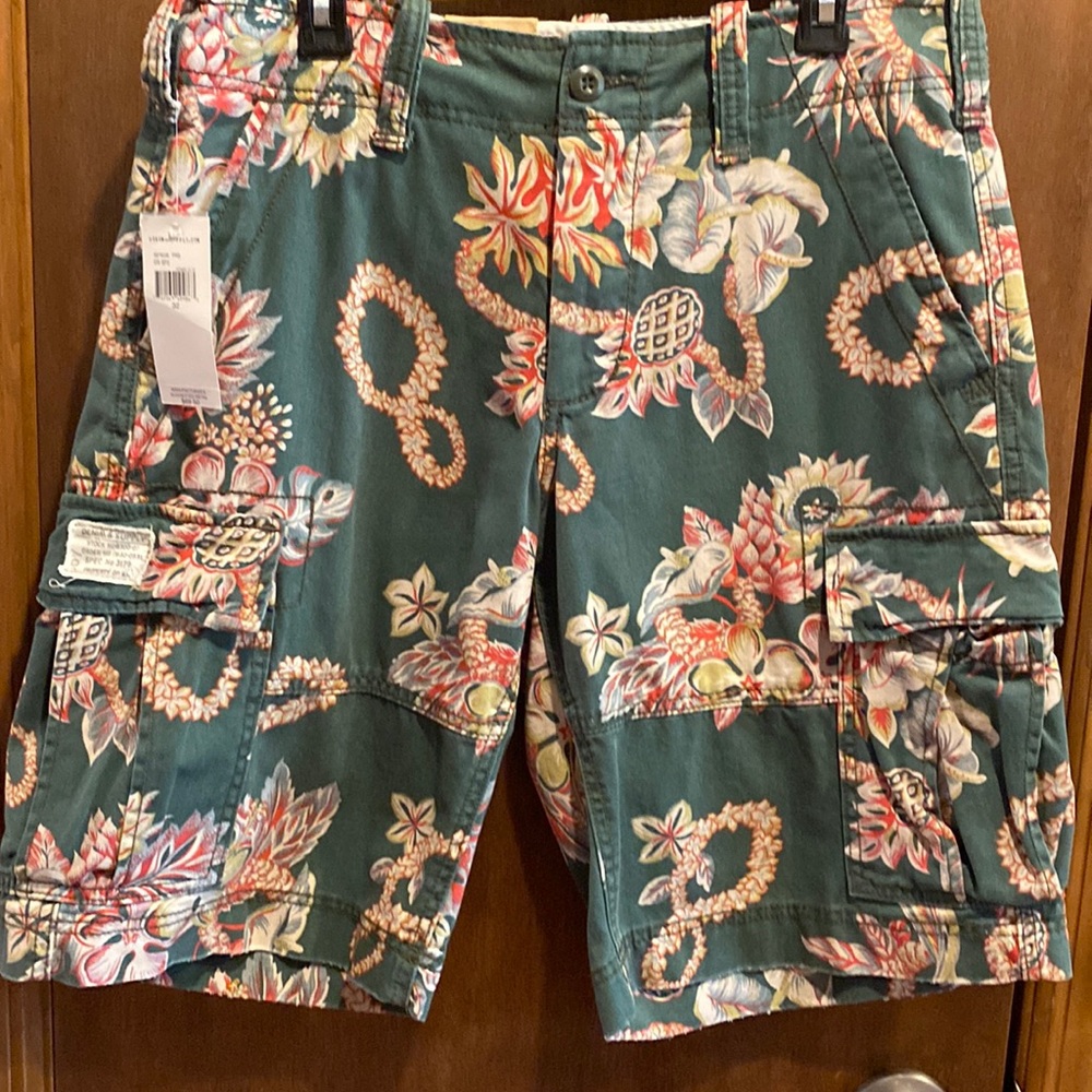 NWT Denim & Supply Tropical Cargo Shorts